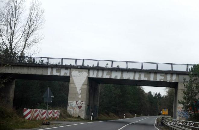 Bildtitel: Zweiter Bausabschnitt unter halbseitiger Sperrung Bild zu Zweiter Bausabschnitt unter halbseitiger Sperrung