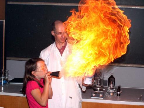Bild zu Die wunderbare Welt der Chemie