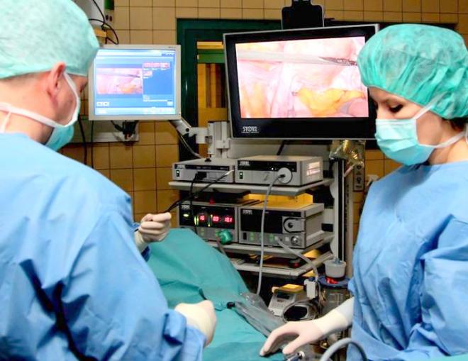 Bildtitel: Neue Operationsmethoden sind für Patienten schonend Bild zu Neue Operationsmethoden sind für Patienten schonend