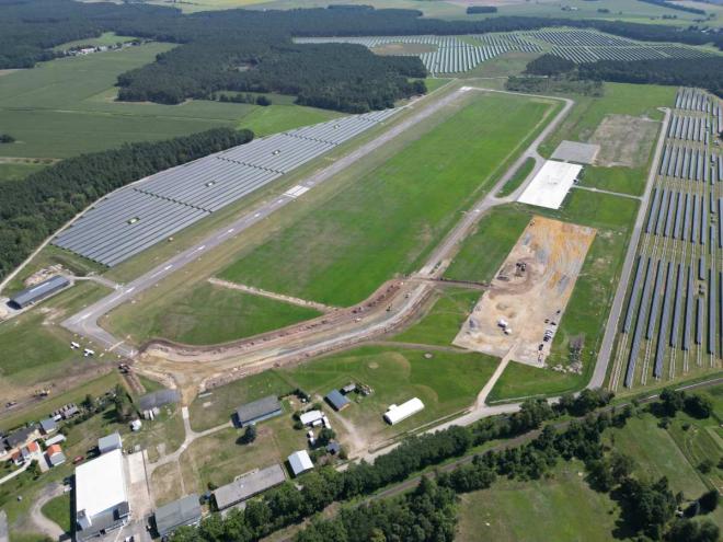 Bild zu Ausbau fr luftfahrtaffine Wirtschaft